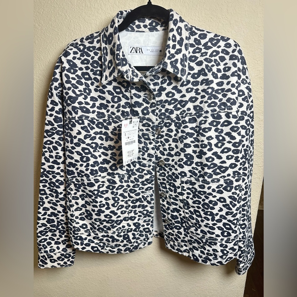 Zara Cheetay Animal Print Cargo Pocket Jean Jacket